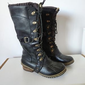Black sorel boots size 8
